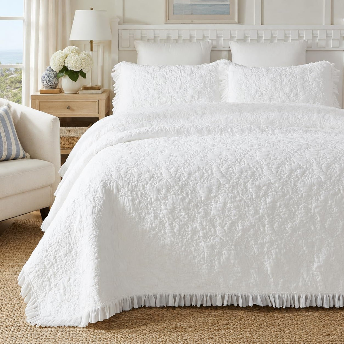 White Botanical Cotton Quilt Set King Floral Stitched Quilts 3PC - image 11
