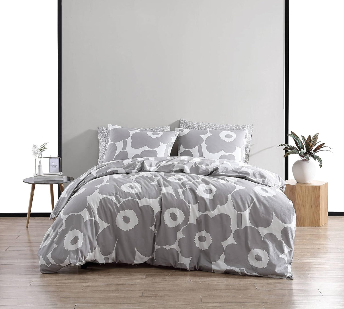 King Duvet Cover Set with Shams, Cotton, Button Closure