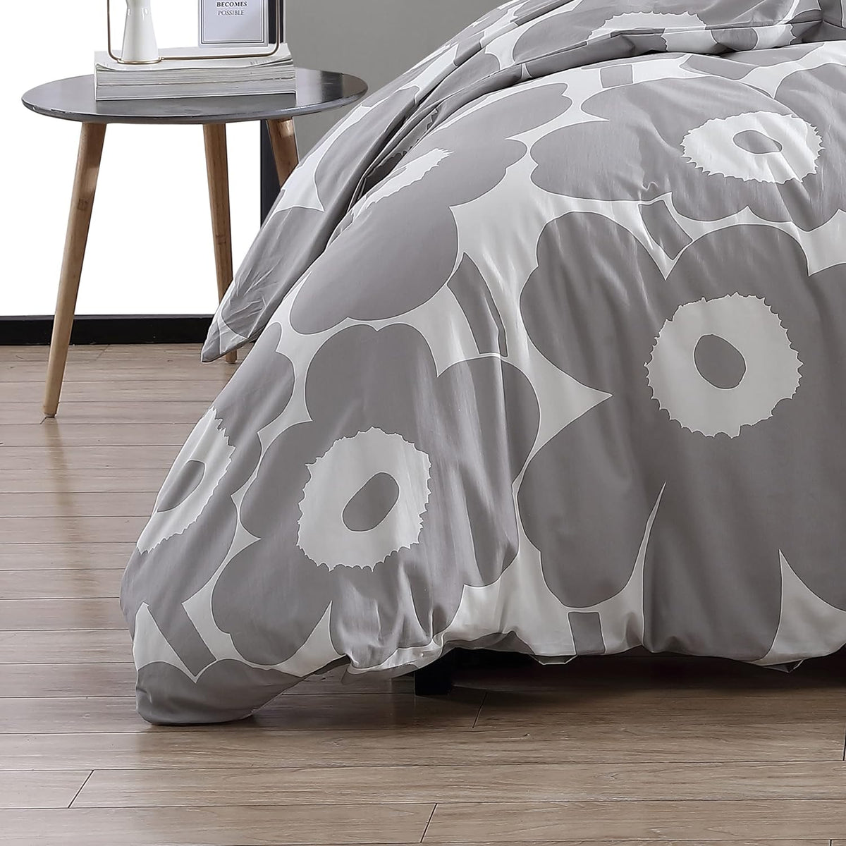 King Duvet Cover Set with Shams, Cotton, Button Closure - image 5