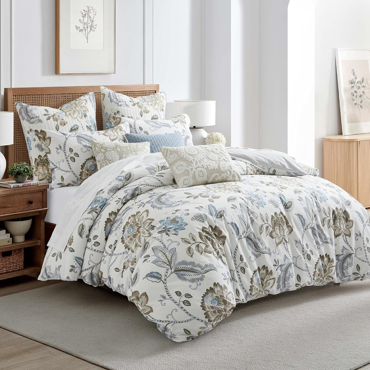 Maileen Quilt Set - King Quilt and Two King Shams - Floral - Bright Multi Color - Quilt (106x92in.) and Shams (20x36in.) - Reversible - Cotton - image 9