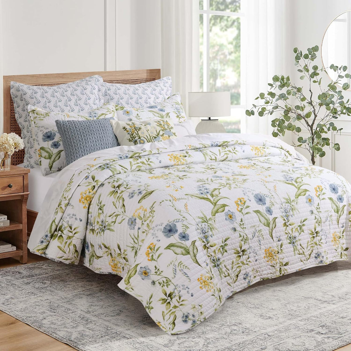 Viviana Reversible King/Cal King Quilt Set (106x92in) with 2 Pillow Shams (36x20in) - Floral - Blush, Green, White - Cotton King Size Quilt Bedding Set - Lightweight, Soft, Pre-Washed - image 9