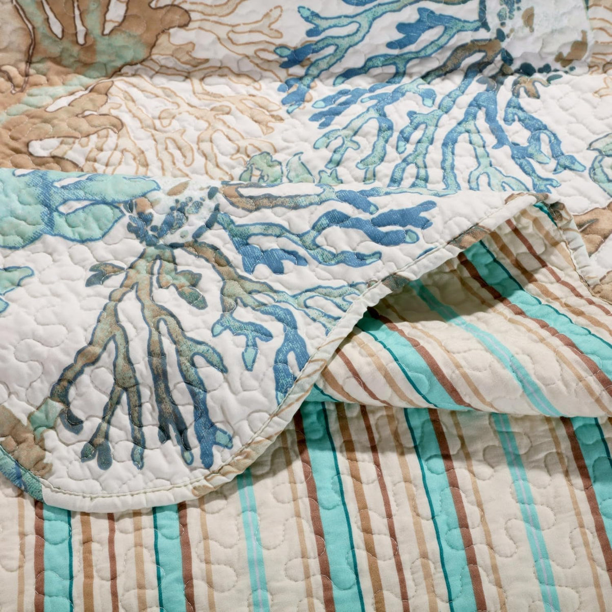 Barefoot Bungalow Atlantis Coastal Quilt Set, 5-Piece King/Cal King, Jade - image 6