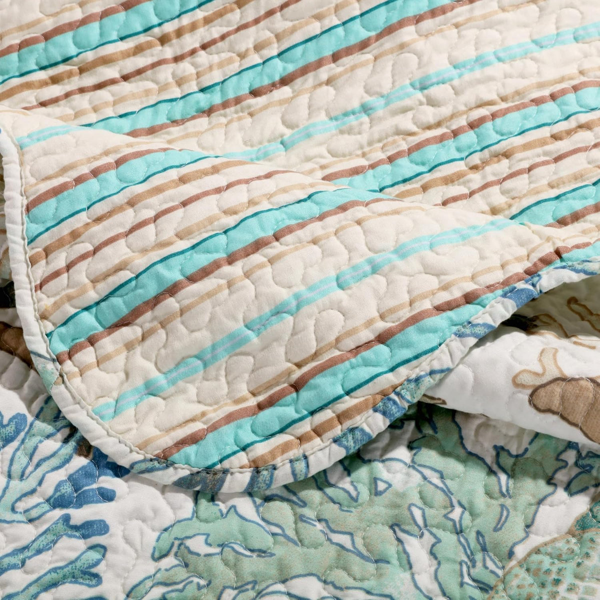Barefoot Bungalow Atlantis Coastal Quilt Set, 5-Piece King/Cal King, Jade - image 4