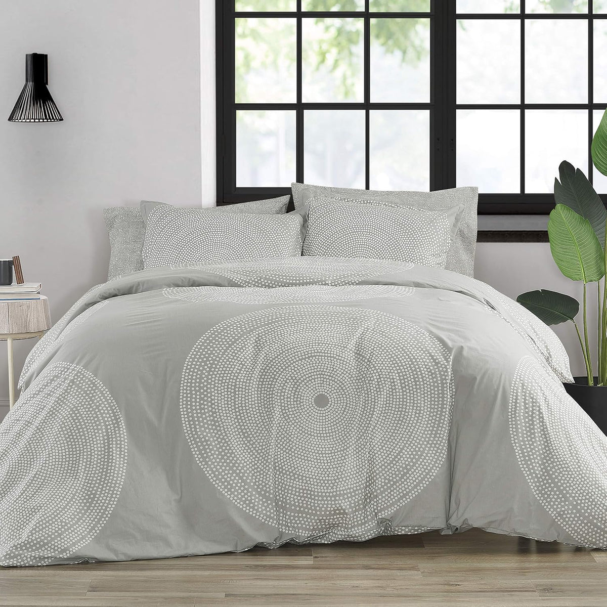 King Duvet Cover Set with Shams, Cotton, Button Closure - image 10